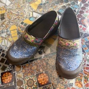 Dansko  39